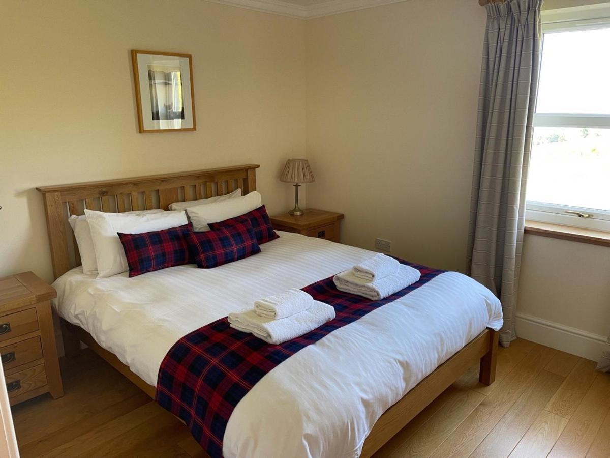 Highland Farm Cottages Dingwall Zewnętrze zdjęcie